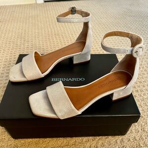 Bernardo Women's Jalena Silver Metallic Suede Sandal